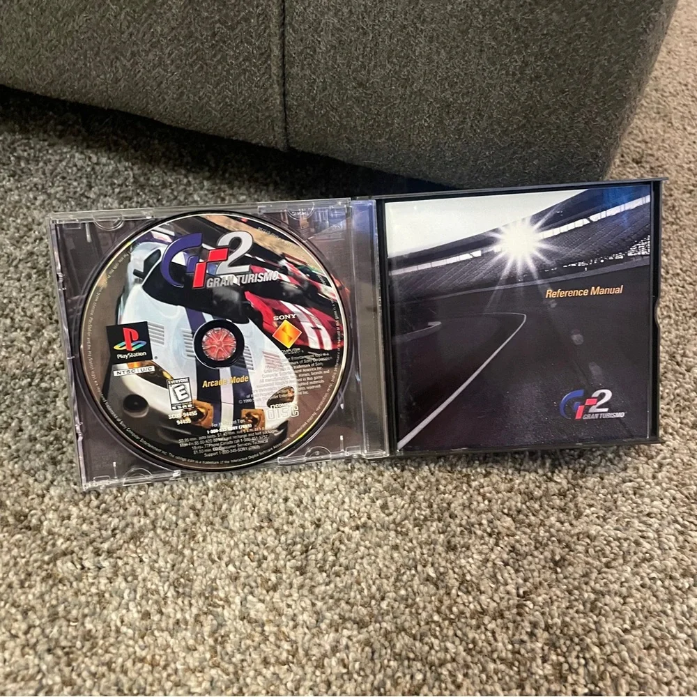 Gran Turismo 2 (Sony PlayStation 1, 1999) complete in box, black label